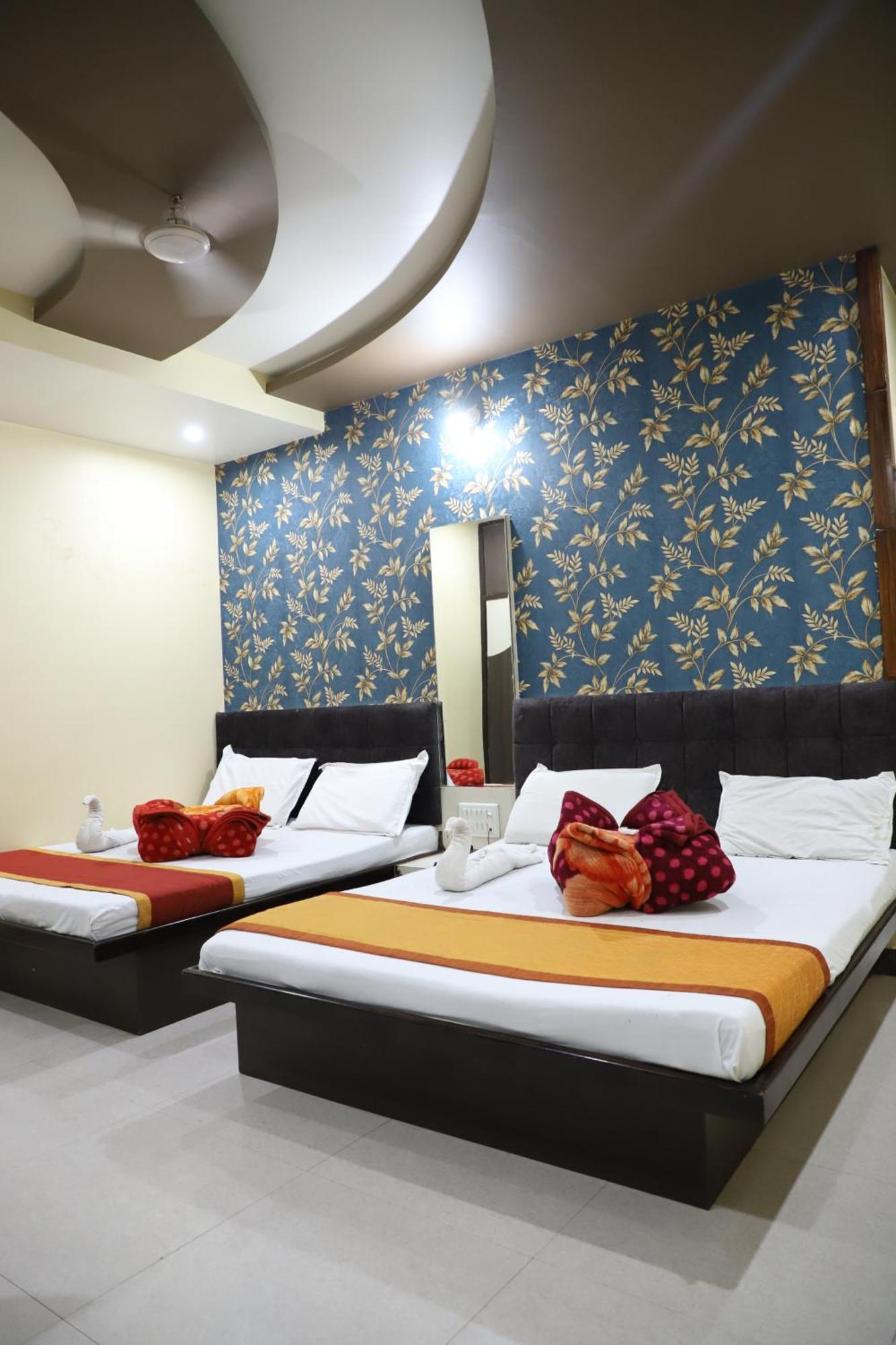 Hotel Mittal Inn Ajmer Bagian luar foto